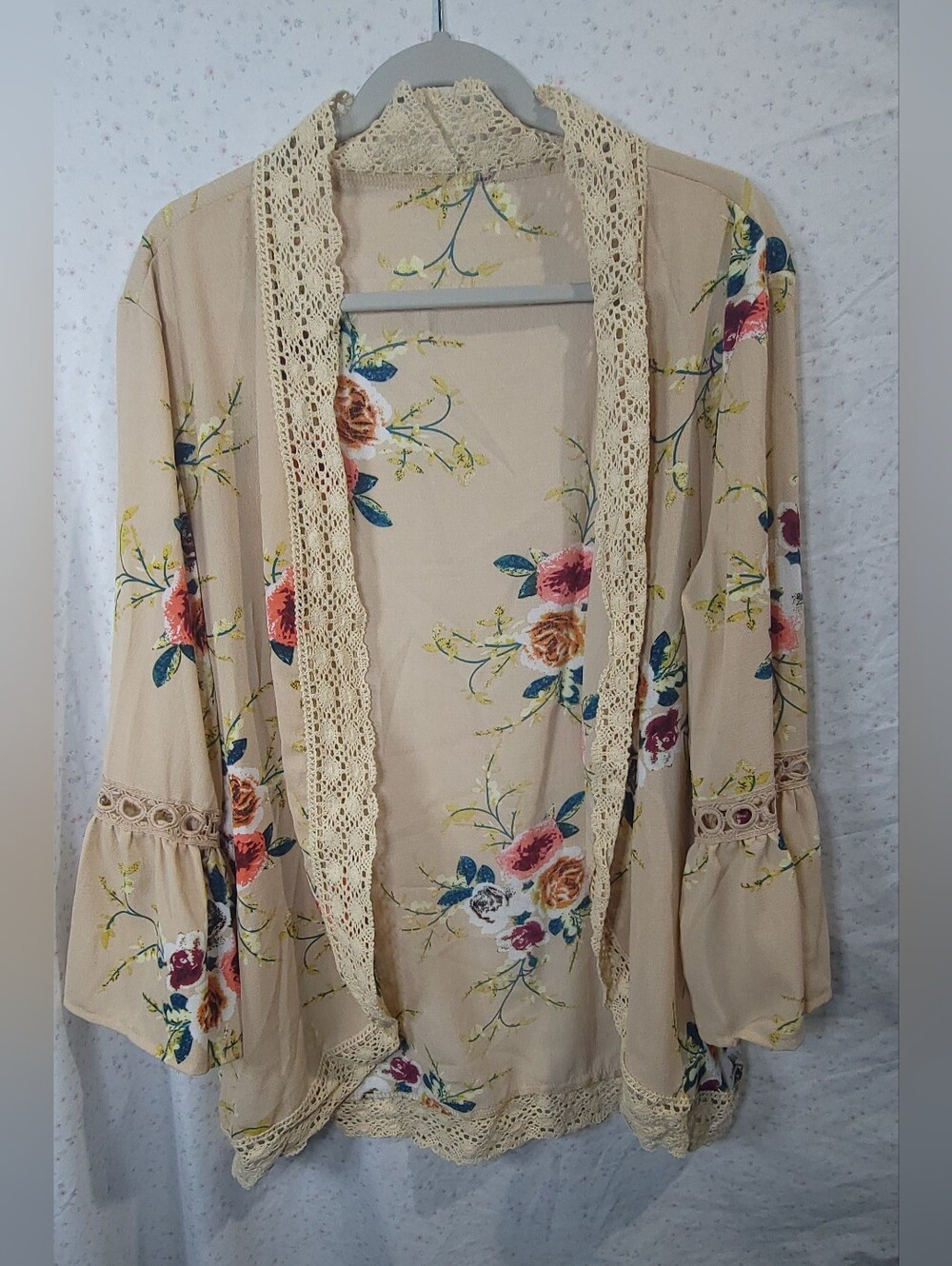 Source Unknown Cream Floral Lace-Trim Kimono Cardigan